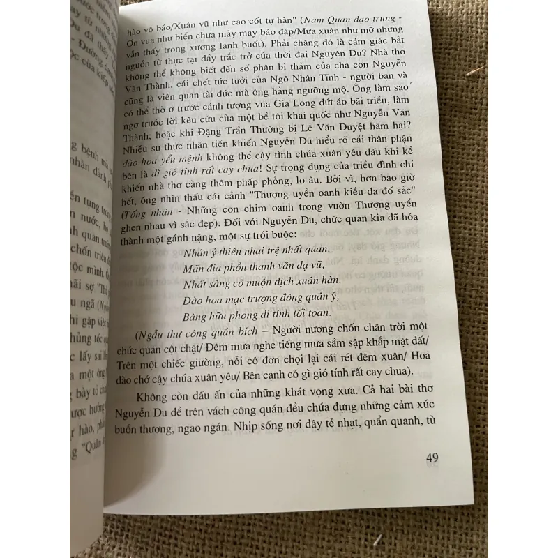 Con người Nguyễn Du qua thơ chữ hán- tác giả Nguyễn Thị Nương 796927
