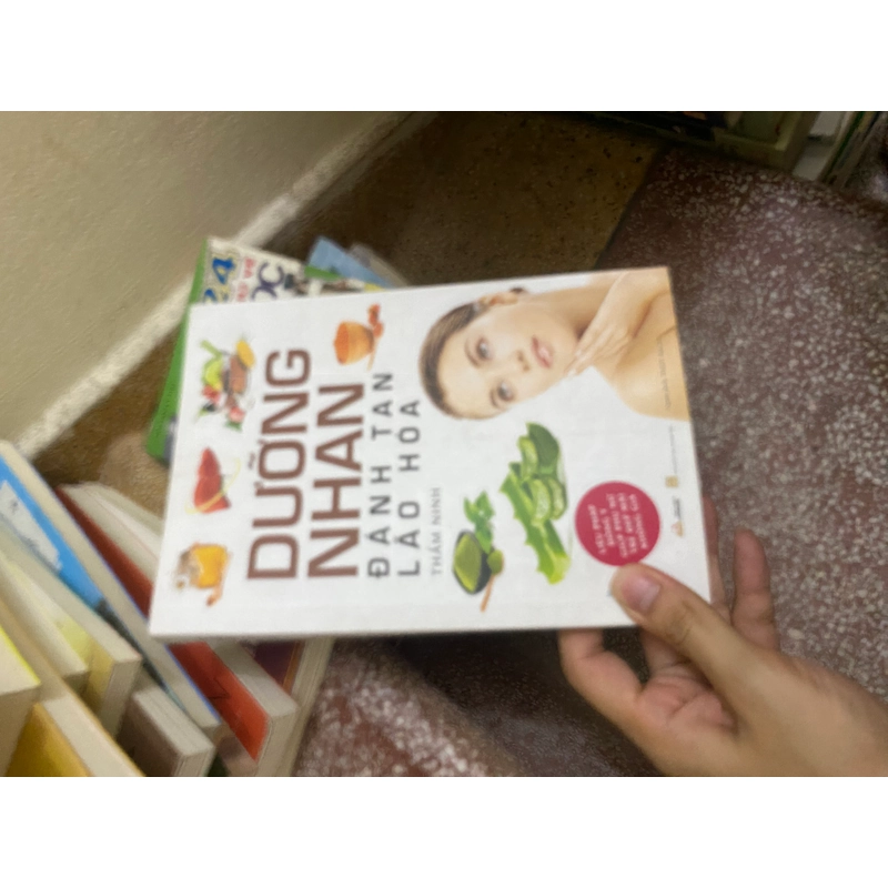 Sách dưỡng nhan đánh tan lão hóa 308337
