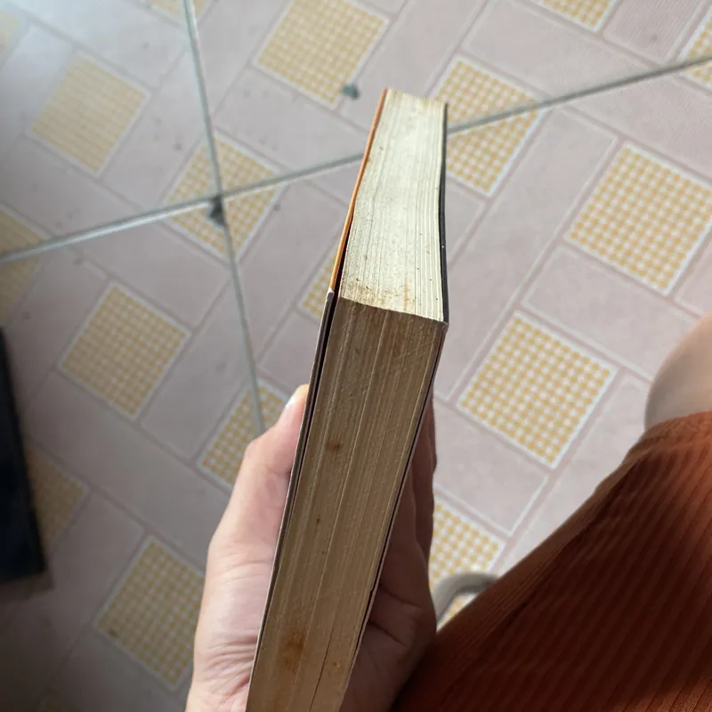 Trên đường băng  588879