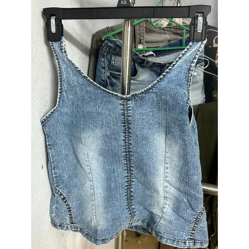 Áo dây hoạ tiết jean phong cách độc đáo 553319
