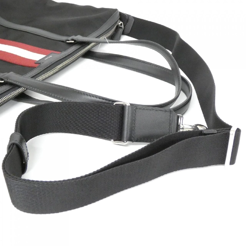 【Sản phẩm mới】Túi CODE TOTE NS ZIP của Bally 615446