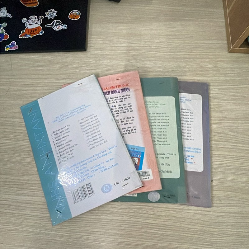 Combo 4 cuốn sách Danh nhân thế giới (có bọc sách) 178003