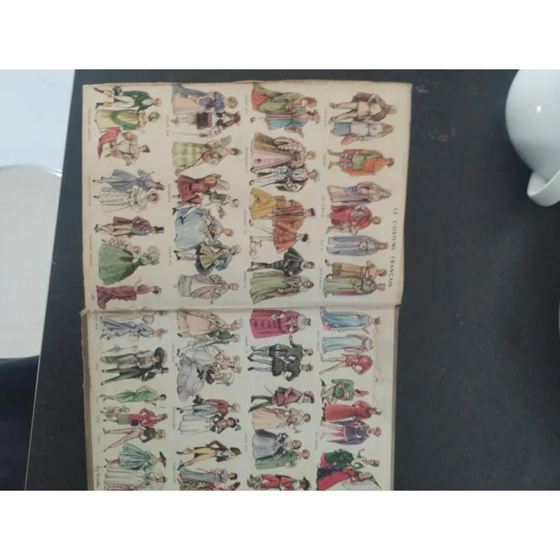 Petit Larousse 1963 993680