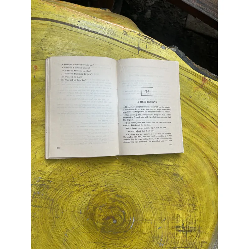 NỤ CƯỜI NƯỚC ANH- SONG NGỮ 596100