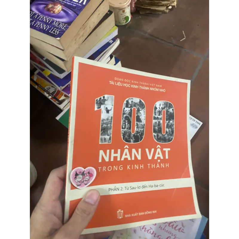Sách Sách 100 nhân vật trong kinh thánh từ sau - lơ đến ha - ba - cúc 313339