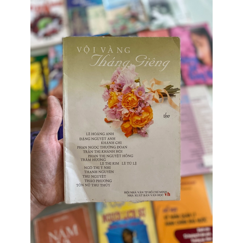 Vội Vàng Tháng Giêng 275237