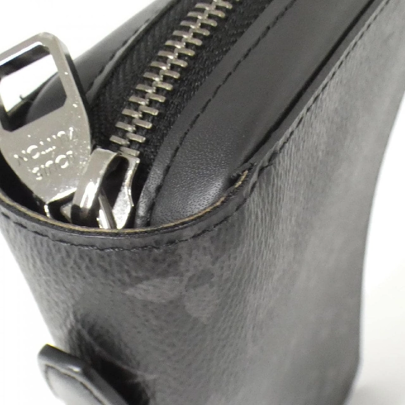 Ví Louis Vuitton Monogram Eclipse Zippy XL M61698 621528