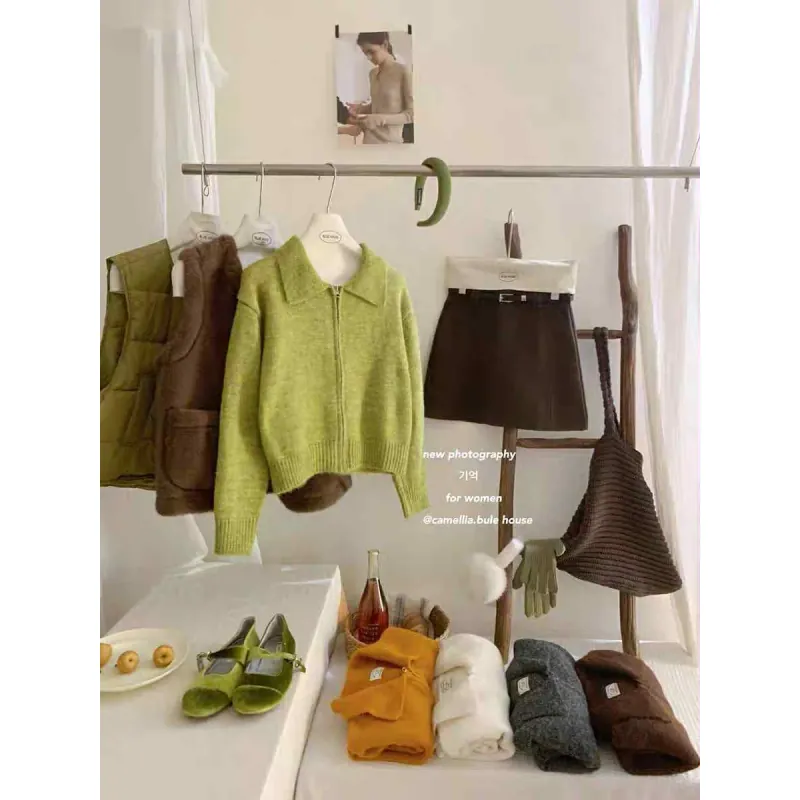 Áo khoác cardigan vải len cổ tròn màu xanh lá cây dành cho nữ 785309