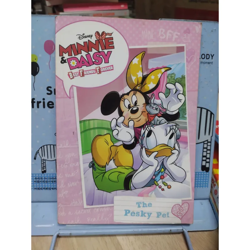 Sách ngoại văn: Minnie & Daisy Best Friend Forever - the Perky Pet 972039