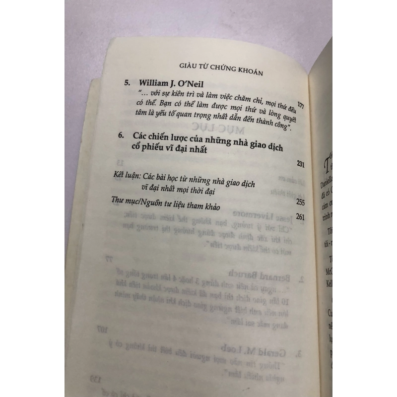 GIÀU TỪ CHỨNG KHOÁN ( sách dịch) - 262 trang, nxb: 2006 314681