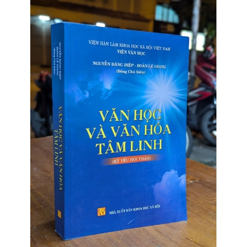 VĂN HỌC VÀ VĂN HOÁ TÂM LINH - NGUYỄN ĐĂNG DIỆP VÀ ĐOÀN LÊ GIANG 314157