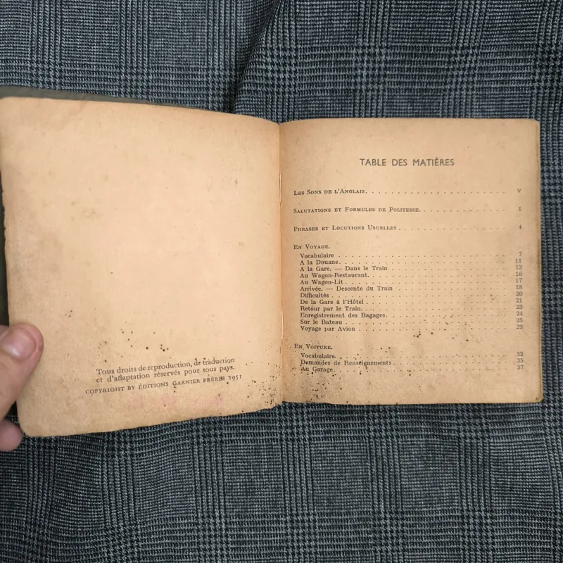 (Sách cổ 1957) Hướng dẫn đàm thoại Pháp - Anh (Guide de conversation Français - Anglais) 557687