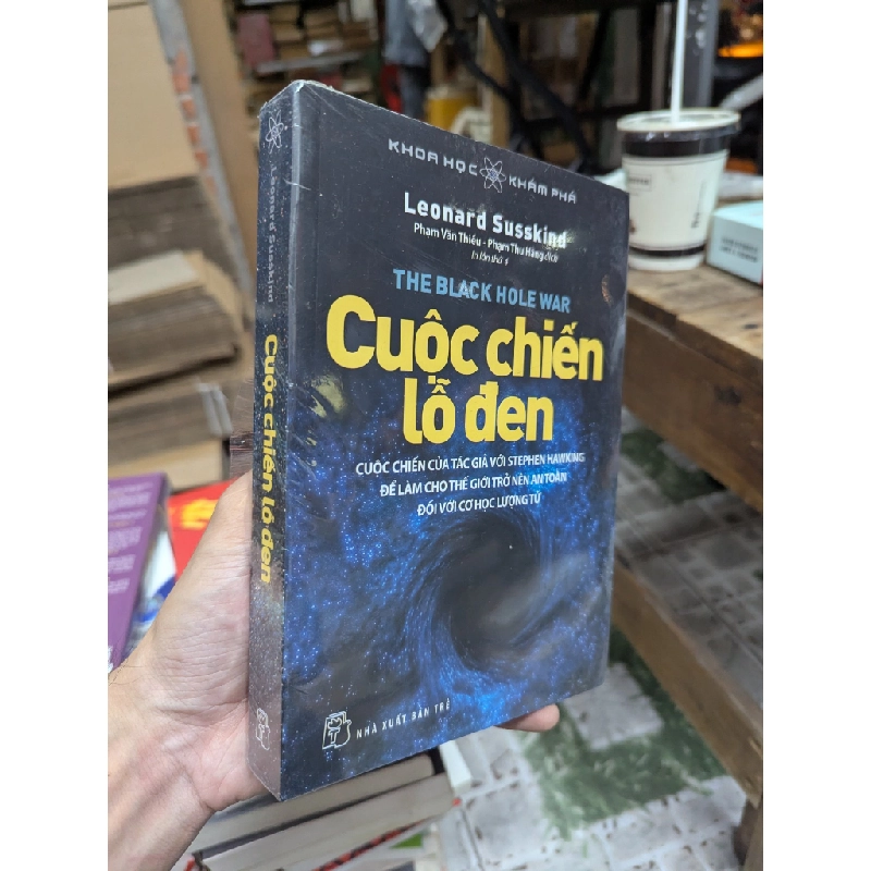 Cuộc chiến lỗ đen - Leonard Susskind 132240
