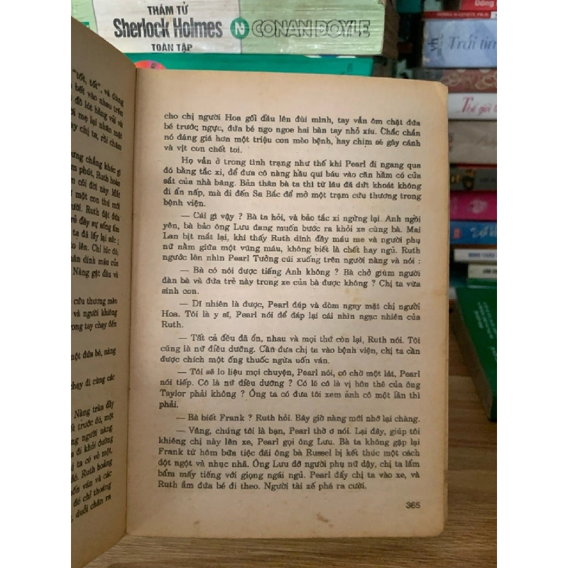 Khách sạn Thượng Hải-NXB Văn học 750680