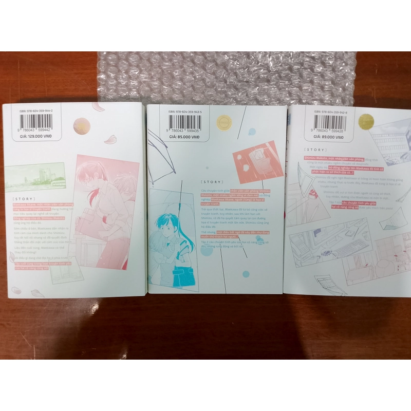 Still sick(3 quyển + postcard, bookmark) 537311