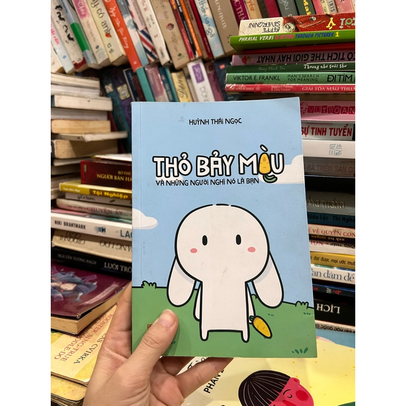 Thỏ bảy màu và những người nghĩ nó là bạn 529205