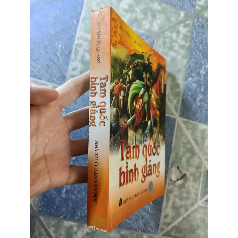 Tam quốc bình giảng - Nguyễn Tử Quang 932640