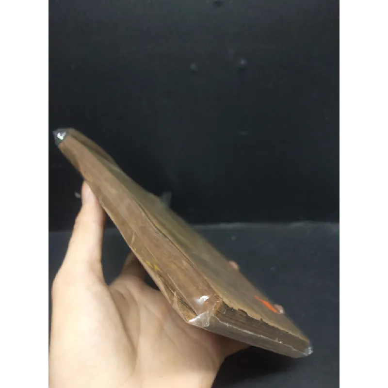 Đọc thêm Tiếng Anh tập 1 Chu Xuân Nguyễn-Hoàng Đức mới 70% bọc seal bìa rách trầy giấy HCM0406 học ngoại ngữ 342381