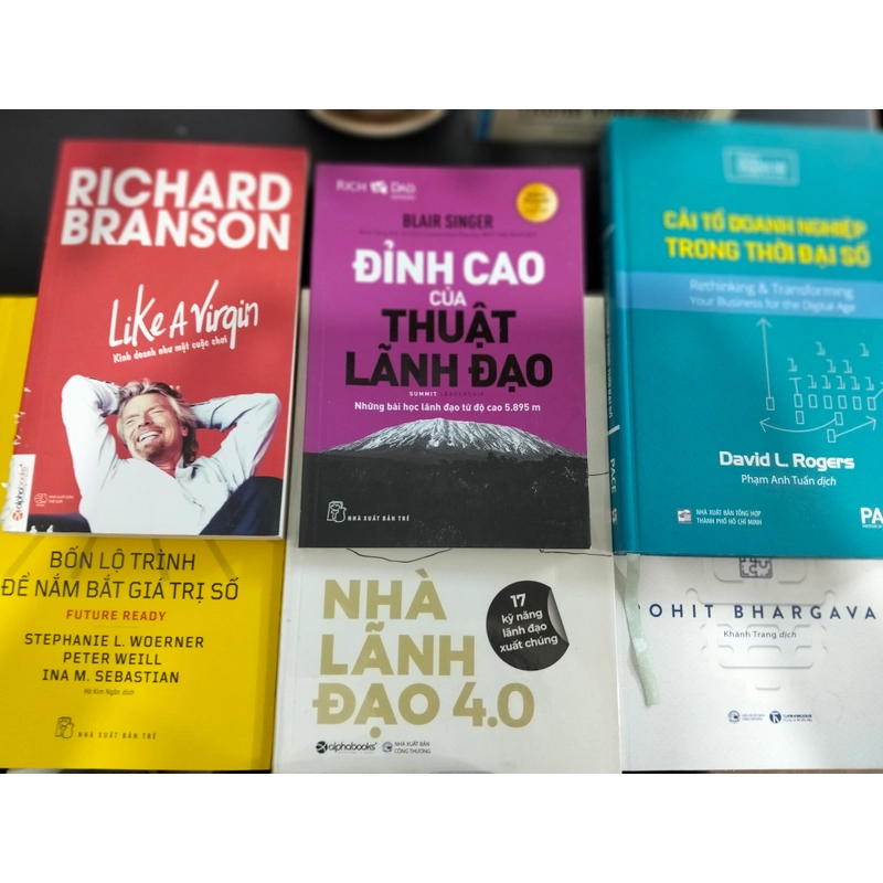 Sách Hay Tinh Tuyển Lãnh Đạo Trong Thời Đại AI (Sales off  1400K giảm còn 729k) 523337