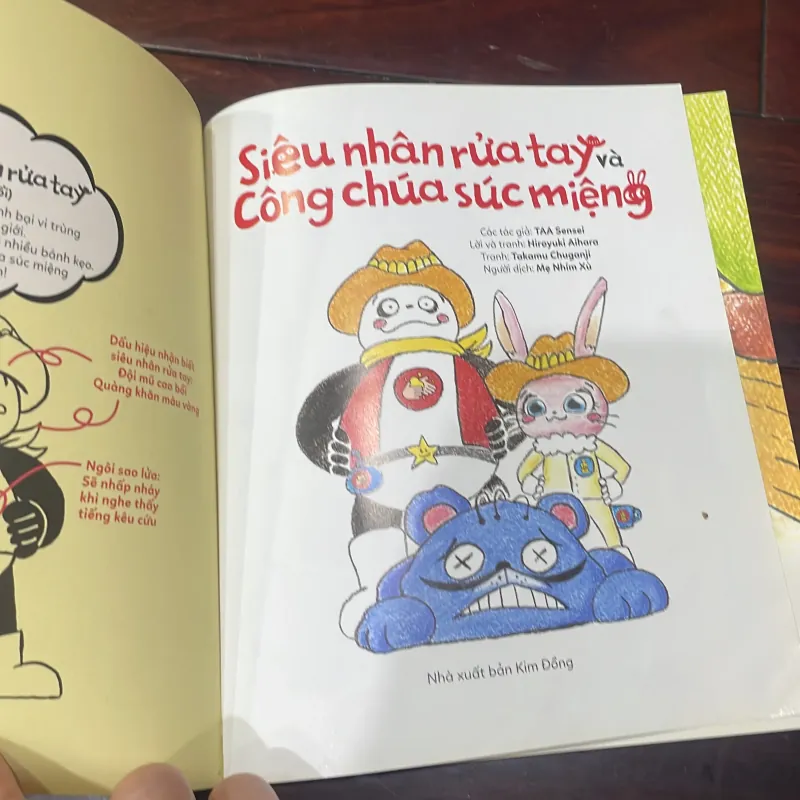 Siêu nhân rửa tay và công chúa súc miệng  1028135