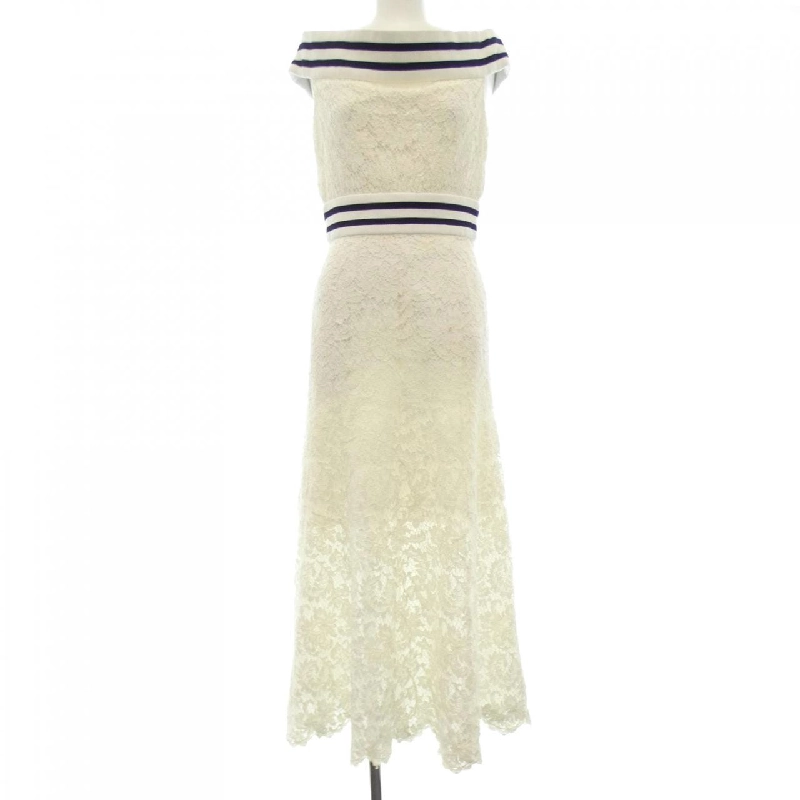 【Khuyến mãi】Đầm CHANEL 650457