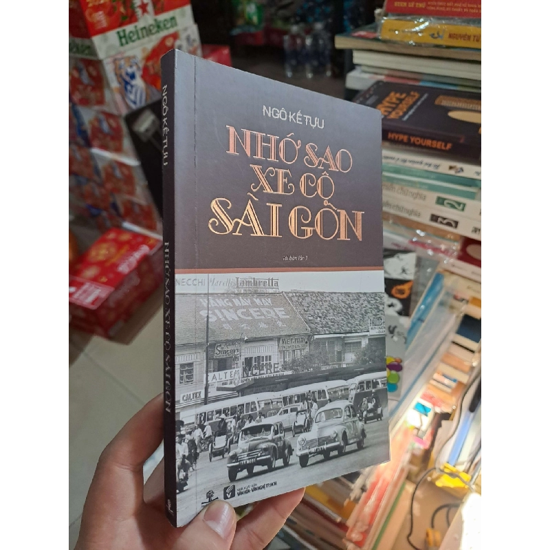 Nhớ Sao Xe Cộ Sài Gòn - Ngô Kế Tựu - 2017 mới 80% ố - Văn học Việt Nam - HMT3012 749789