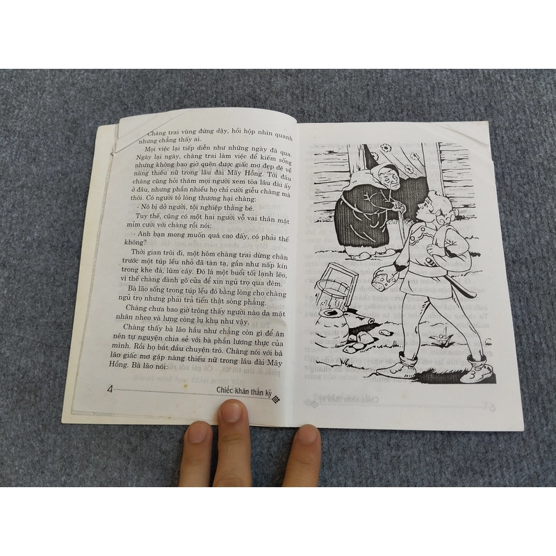 CHIẾC KHĂN THẦN KỲ 539709