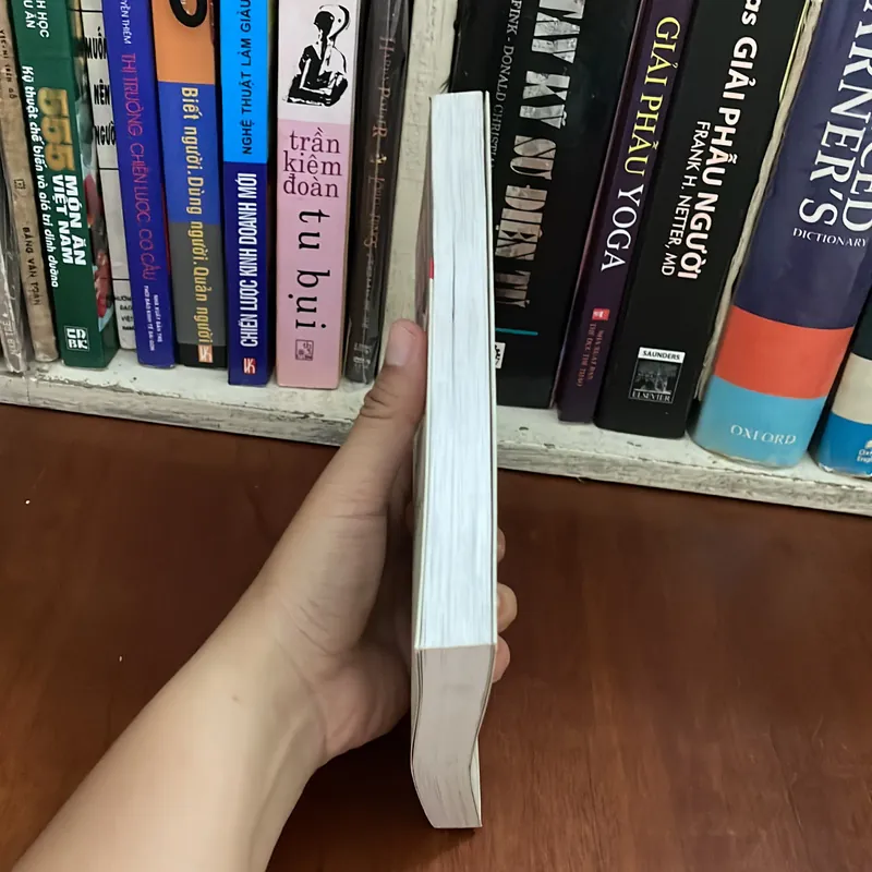 II Tựa sách: Nguyên Ngọc _ Vẫn Trên Đường Xa - Nhiều Tác Giả - 2012 558230