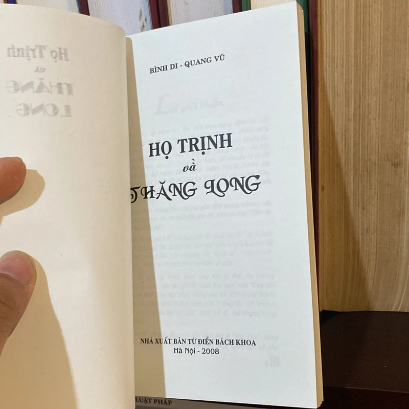 HỌ TRỊNH & THĂNG LONG (XB 2008) 471418
