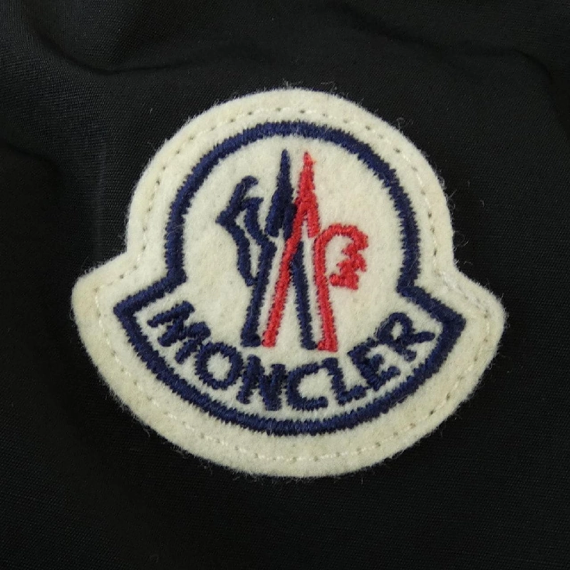 Áo khoác MONCLER - Hàng hiệu Chính hãng 825379