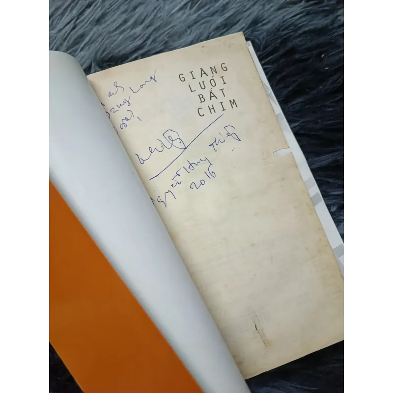 Giăng lưới bắt chim (có chữ ký tác giả) 739804