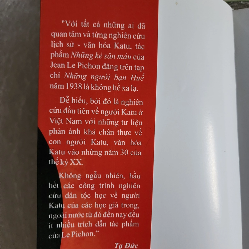 Những kẻ săn máu | Le Pichon 536495