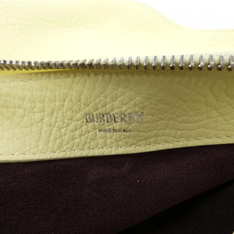 Túi xách BURBERRY 80833461 - Hàng hiệu Chính hãng 906812