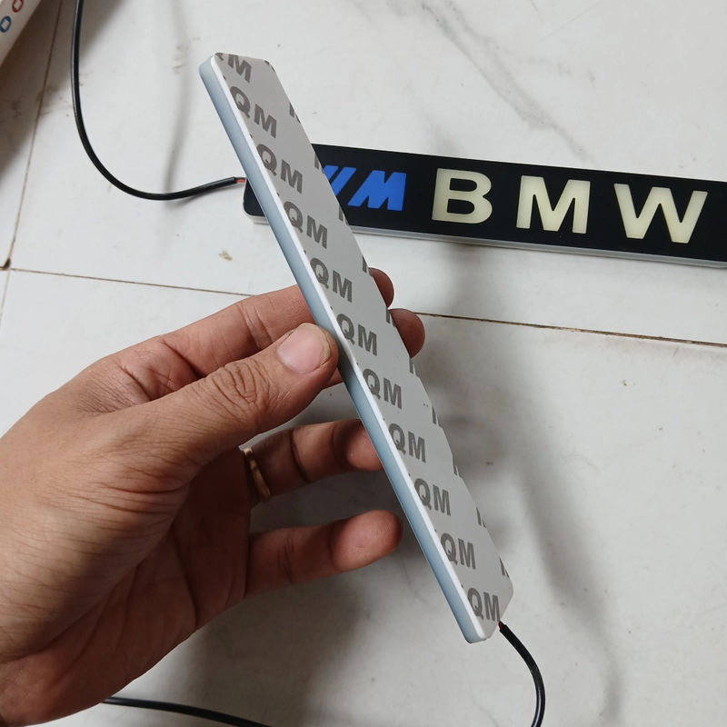 Cặp đèn led 12V bmw trang trí xe oto 529735