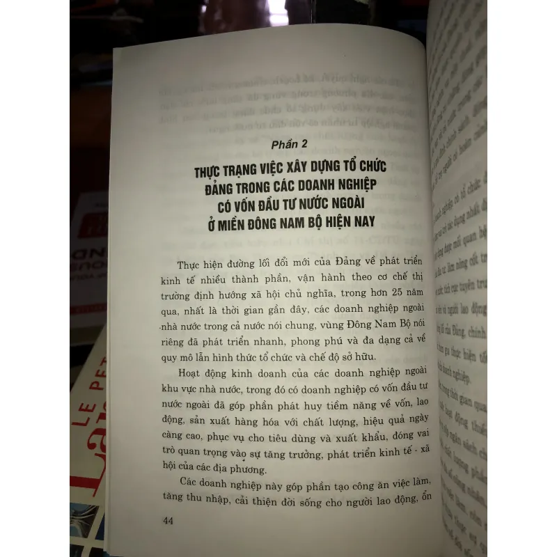 Xây dựng tổ chức đảng trong doanh nghiệp có vốn đầu tư nước ngoài giai đoạn hiện nay  756949