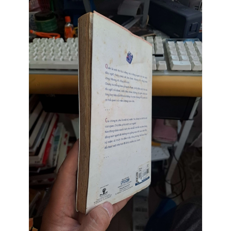 Thương mấy cũng là người dưng Anh Khang mới 70% ẫm, ố có chữ ký tác giả 2016 VĂN HỌC HCM2908 919735