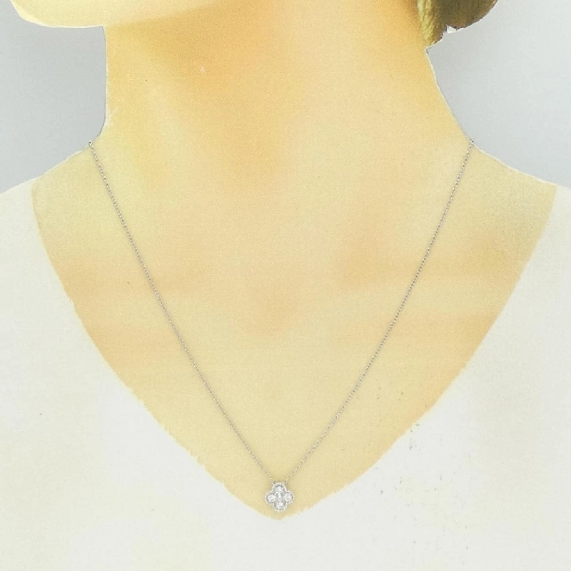 K18WG Hoa Kim Cương Dây Chuyền - Hàng hiệu Chính hãng 860217