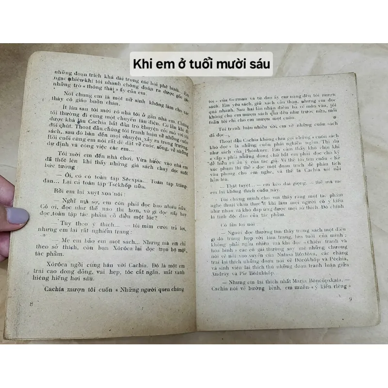 KHI EM Ở TUỔI MƯỜI SÁU 713102