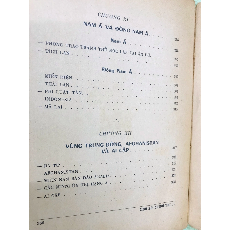 Lịch sử chính trị và bang giao quốc tế thế giới hiện nay - Hoàng Ngọc Thành ( trọn bộ 2 tập ) 126225