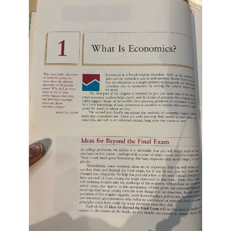 Economics principles and policy - William J. Baumol , Alan S. Blinder 927121