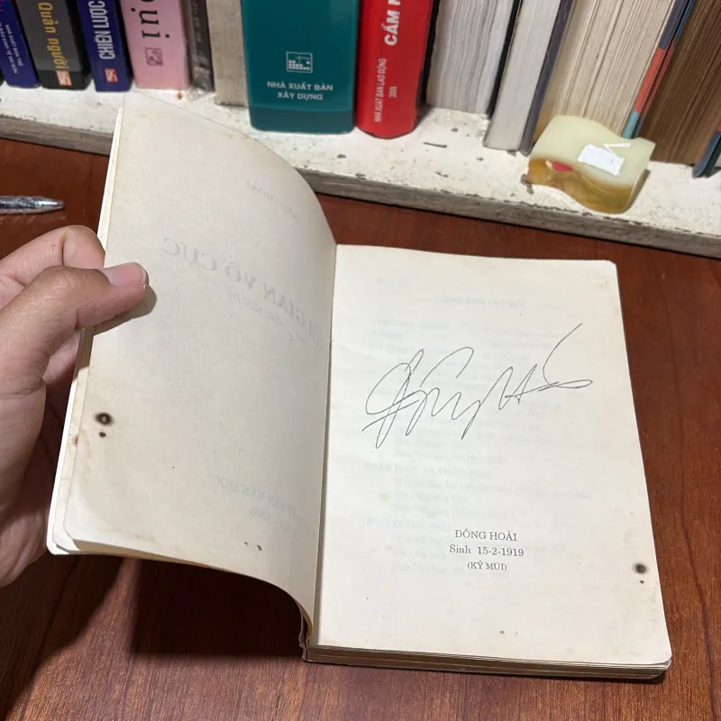 II Văn Học: Thời Gian Vô Cực (Thơ, Chuyên Đề) - Đông Hoài - 1996 781583