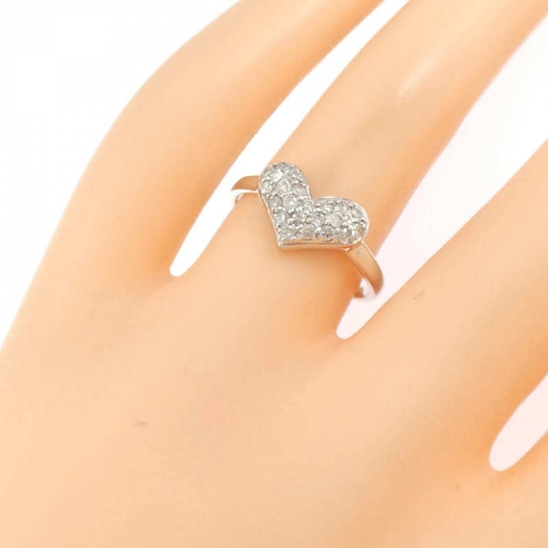 Nhẫn kim cương hình trái tim K18WG 0.30CT - Hàng hiệu Chính hãng 851145