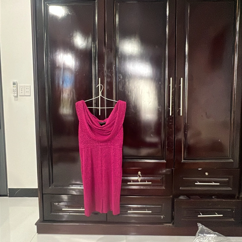 Dạ hội ngắn  465667