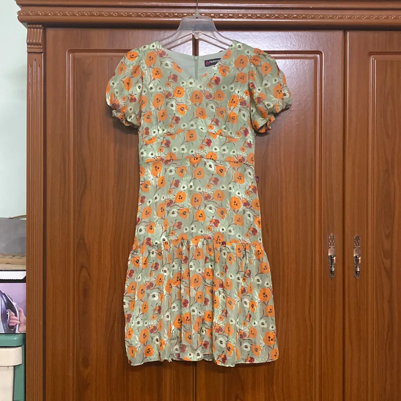 Váy voan hoa xoè dài qua gối 990037