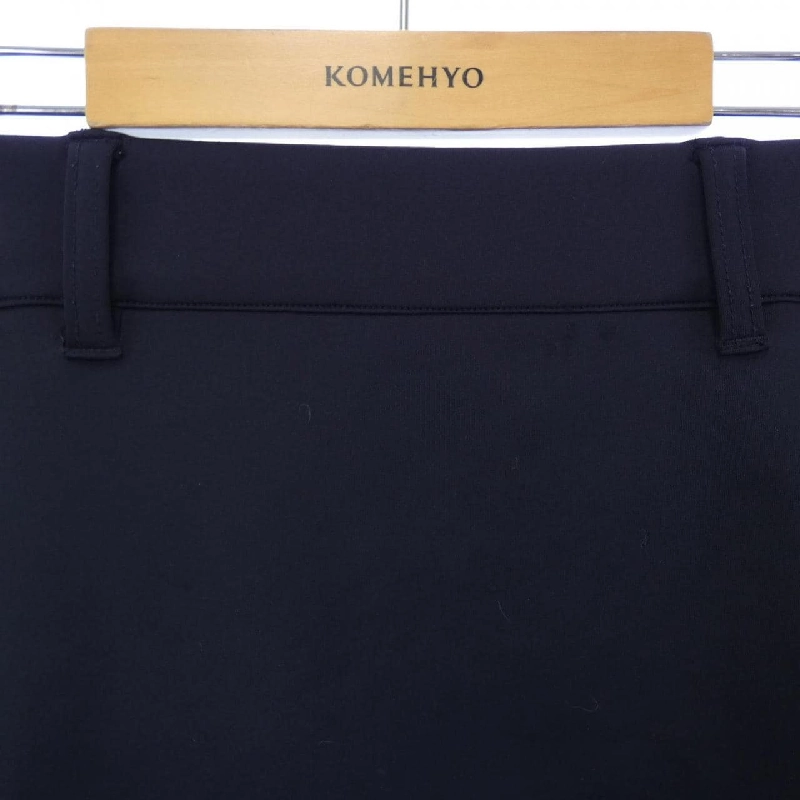 BRIEFING Skirt - Hàng hiệu Authentic 813452