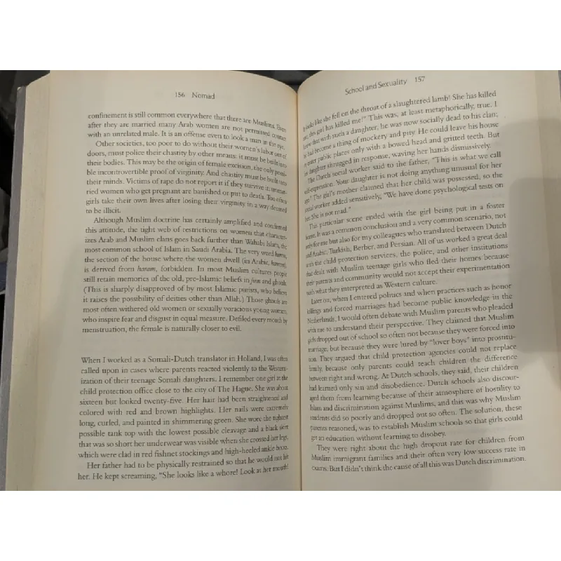 Nomad - Ayaan Hirsi Ali 628296