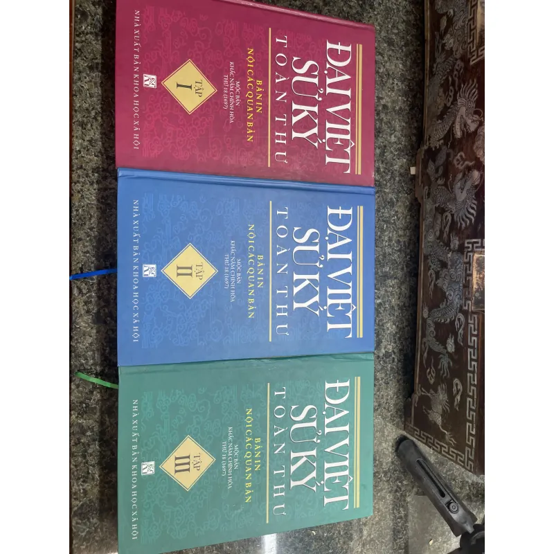 Đại Việt sử ký toàn thư Bộ 3 tập 796544