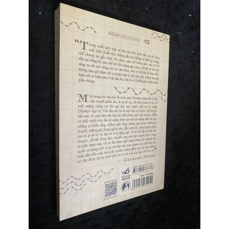 W hay là Ký ức tuổi thơ của nhà văn Pháp Georges Perec.   1030694