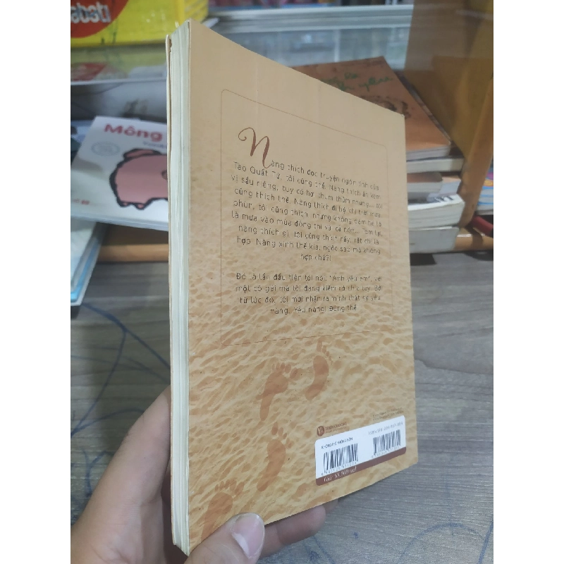 Không thể không hôn Phạm Bảo Thoa mới 80% HCM2303 364884