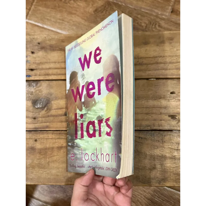We Were Liars - E. Lockhart 752880